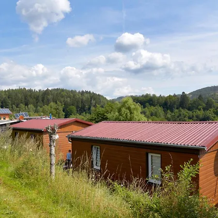 Am Waldbad Кемпинг Breitenbach (Thuringia)