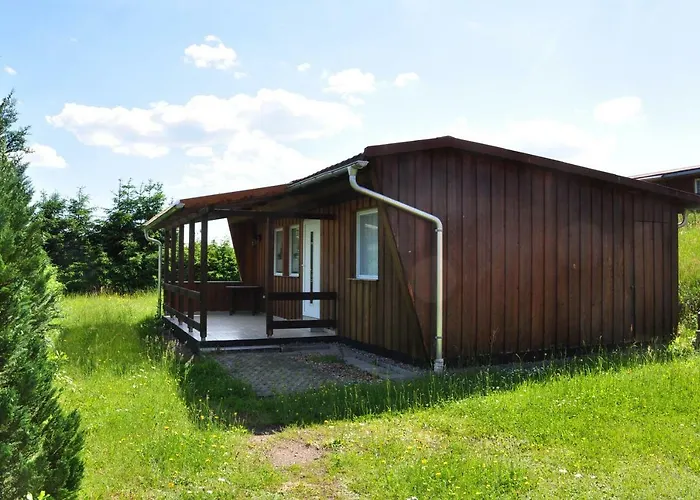 Am Waldbad Кемпинг Breitenbach (Thuringia)